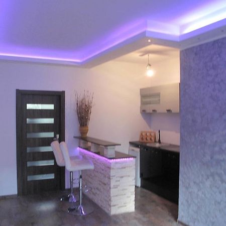 Apartament Neon غدينيا الغرفة الصورة