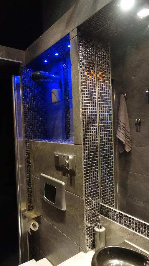 Apartament Neon غدينيا المظهر الخارجي الصورة