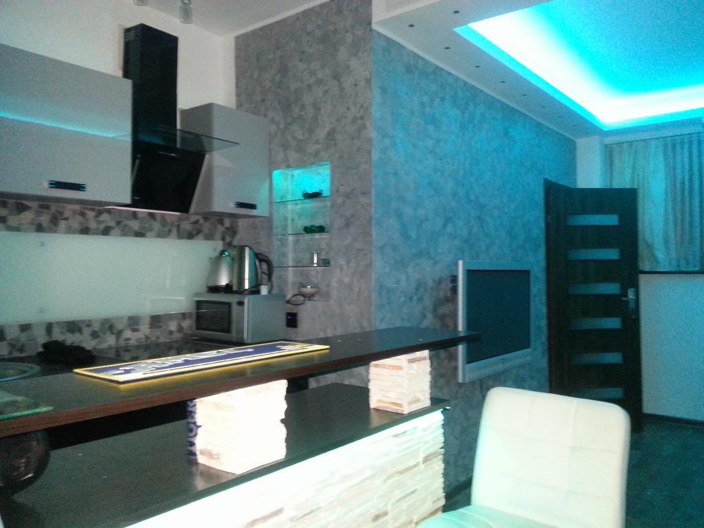 Apartament Neon غدينيا الغرفة الصورة