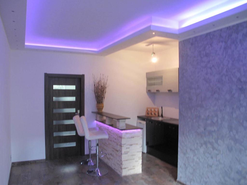 Apartament Neon غدينيا الغرفة الصورة